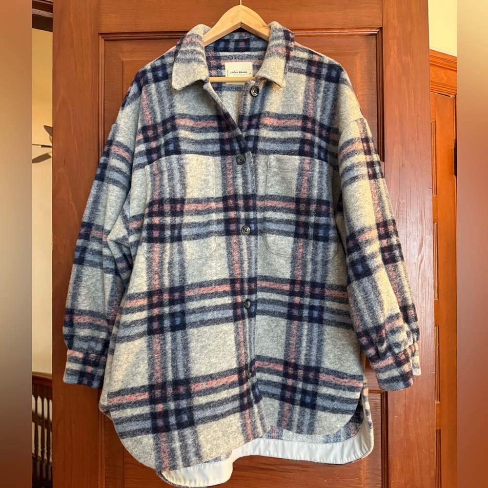 Lucky Brand size M Blue and Pink Plaid Flannel/Polyester Shirt Jacket